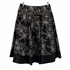 WHITE HOUSE BLACK MARKET Floral Embroidered Skirt